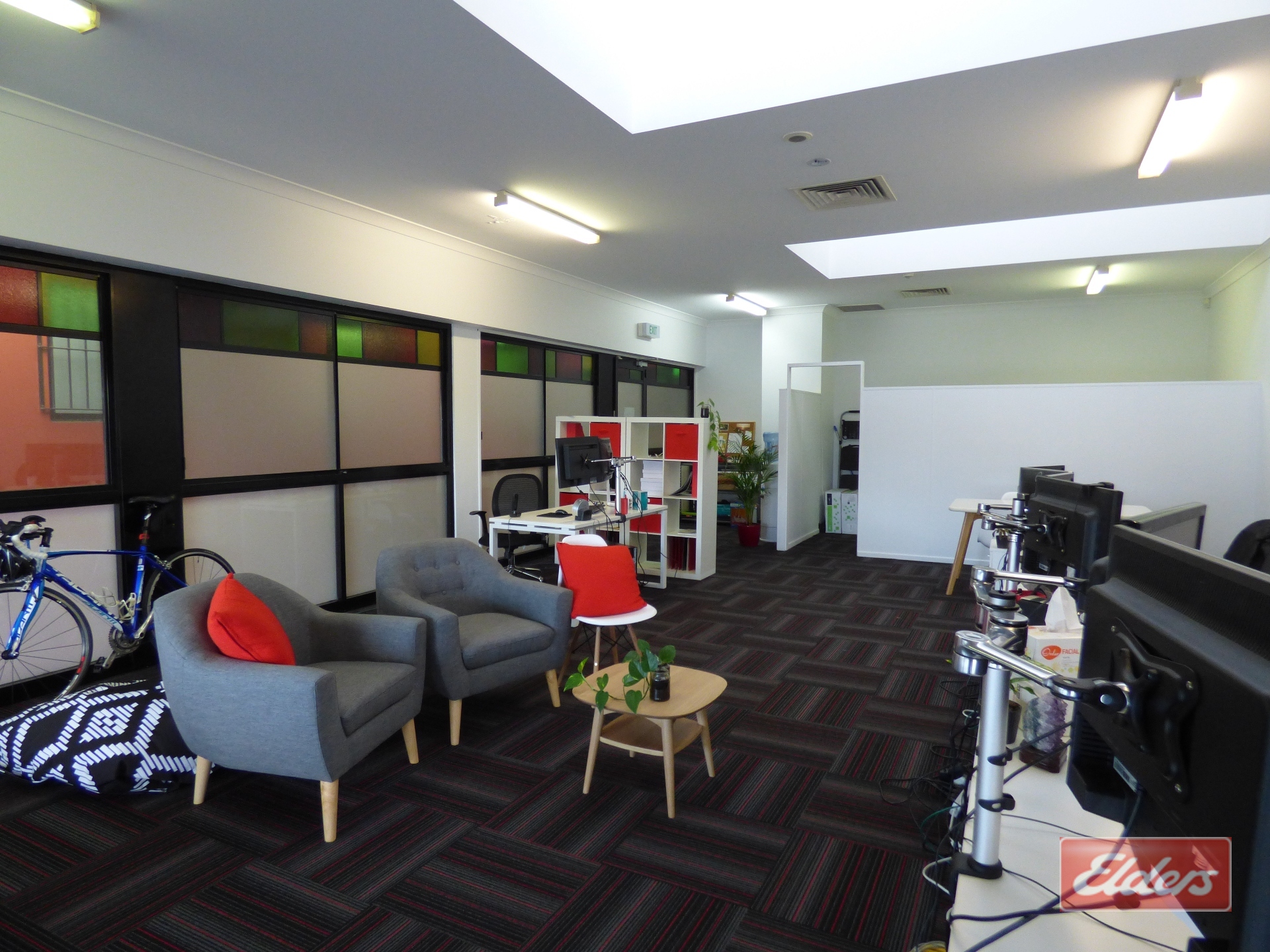 175562-WEST-END-2025-07-27-231915-3