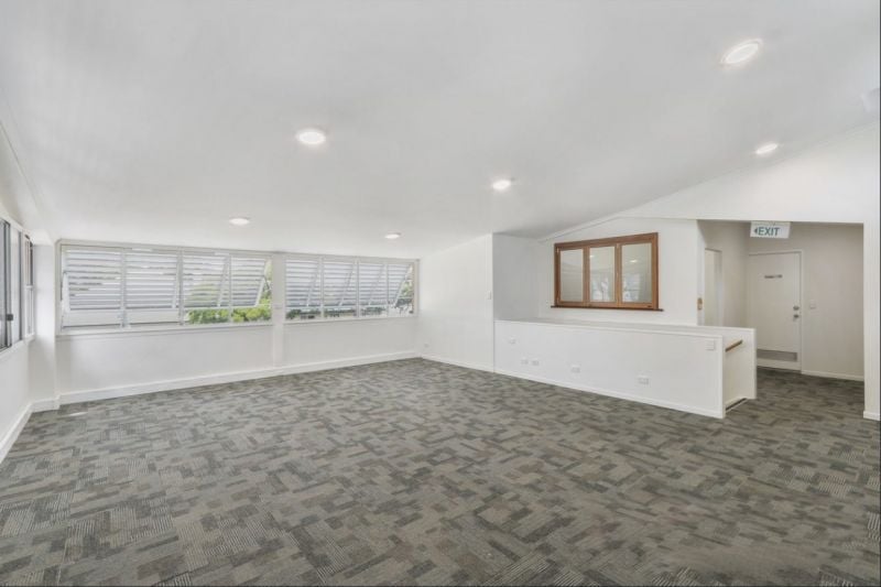 177930-WEST-END-2023-03-14-153834-4