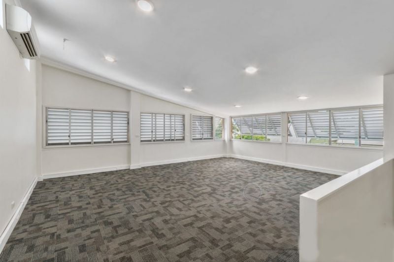 177930-WEST-END-2023-03-14-153834