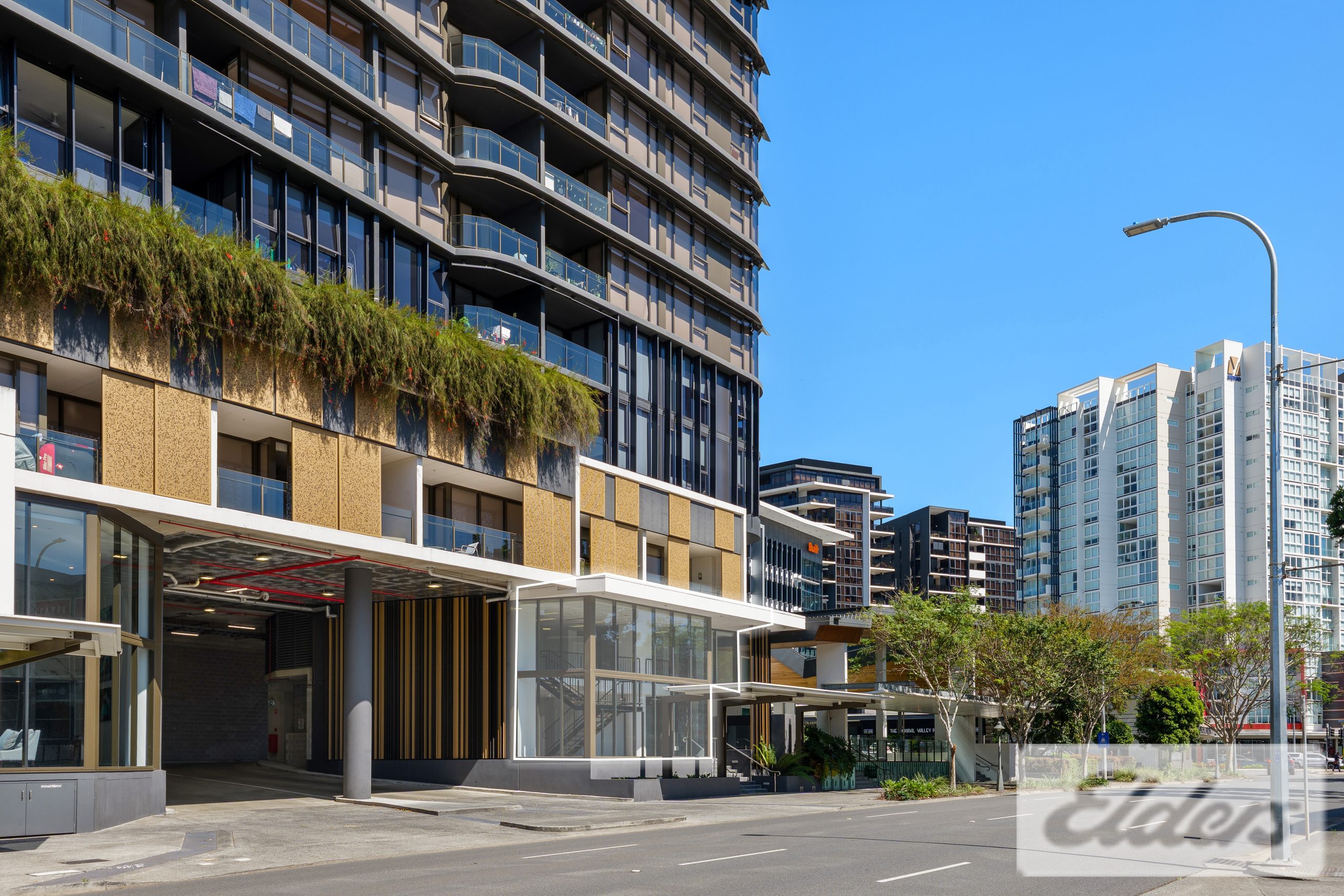 180886-NEWSTEAD-2025-11-10-234943-11