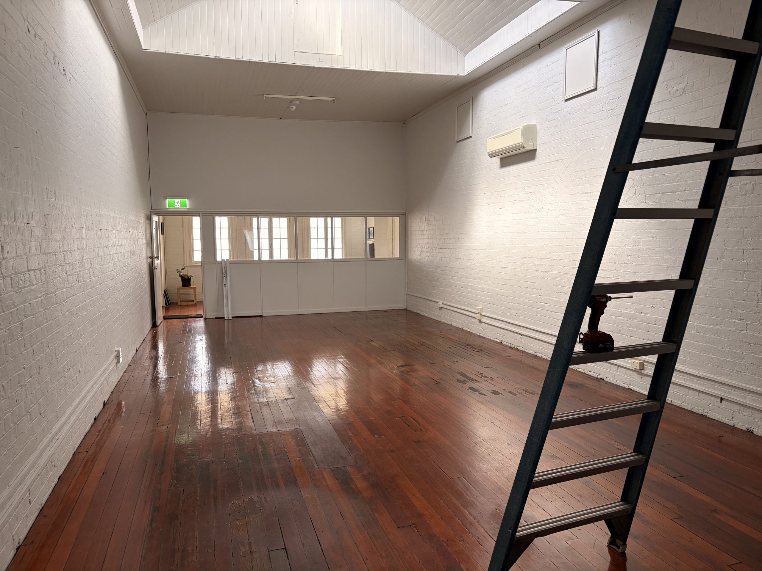 182290-WOOLLOONGABBA-2026-03-17-051419-3