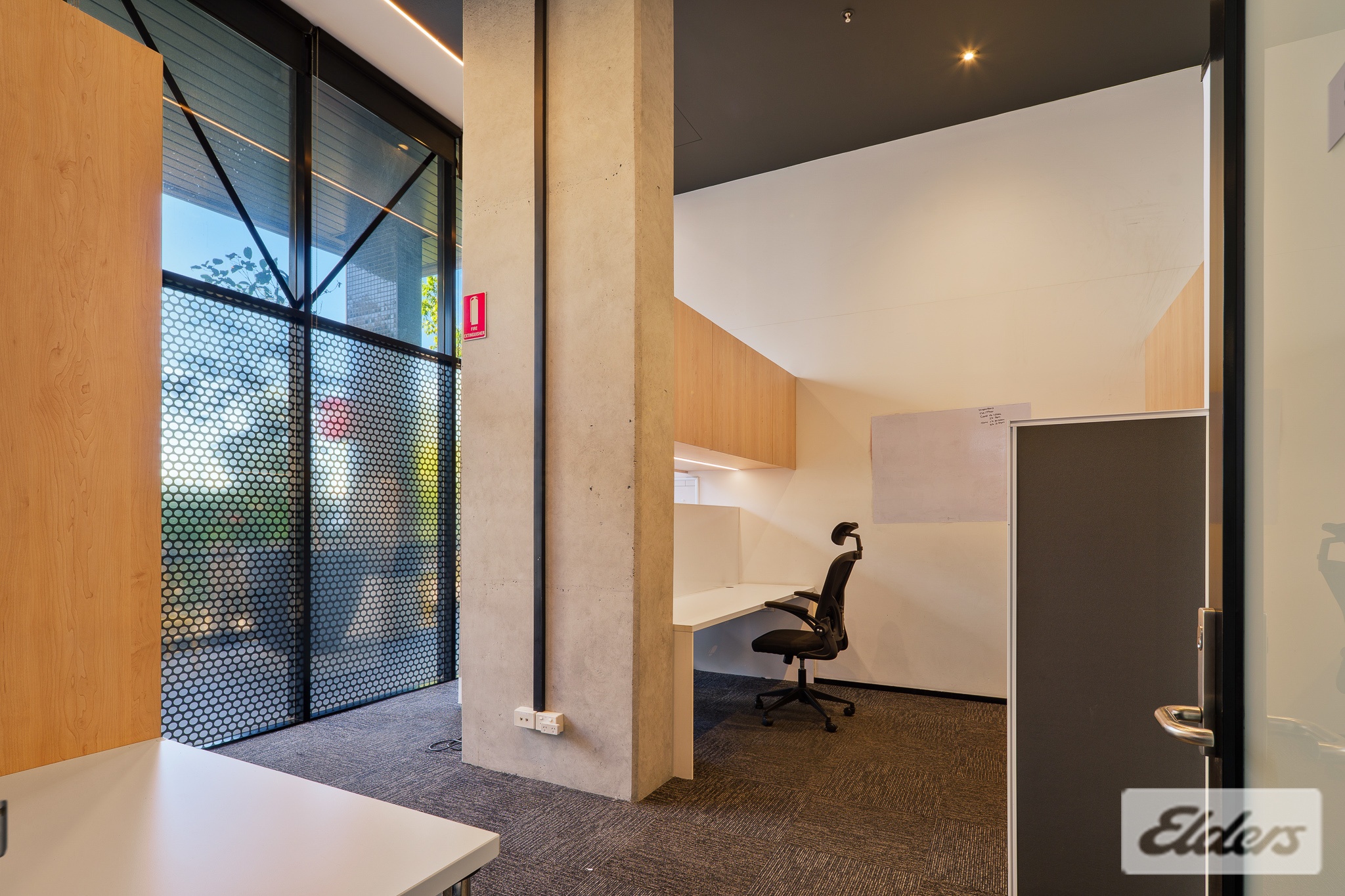 182496-WOOLLOONGABBA-2026-03-27-052120-3