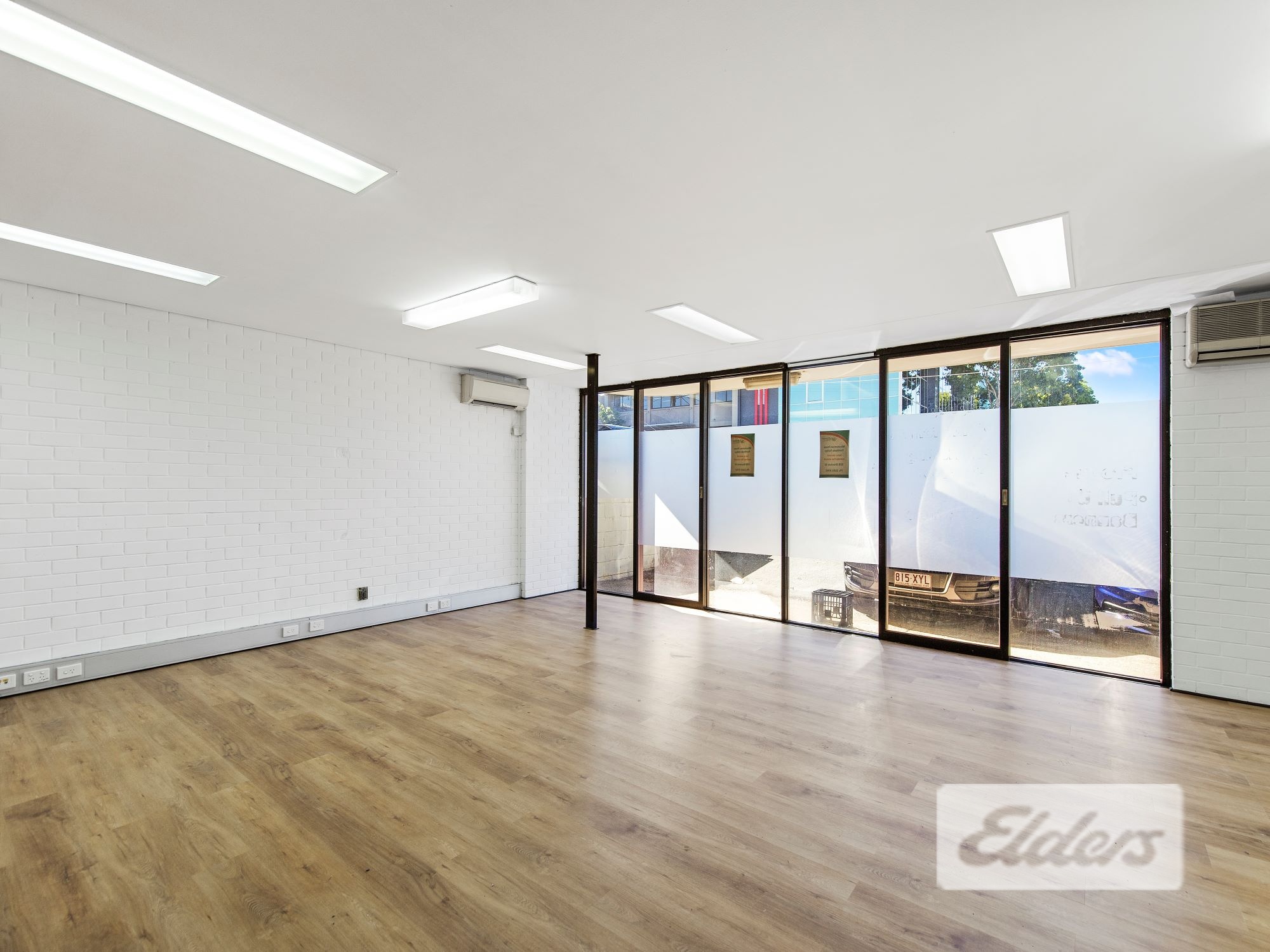 182574-BOWEN-HILLS-2021-05-19-074749-3