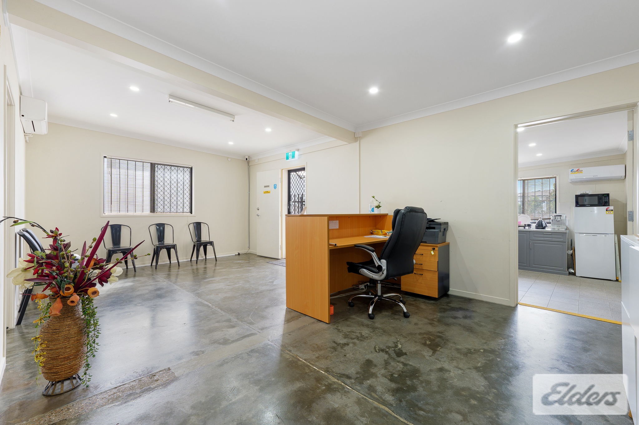 182935-ANNERLEY-2026-04-24-052238-2