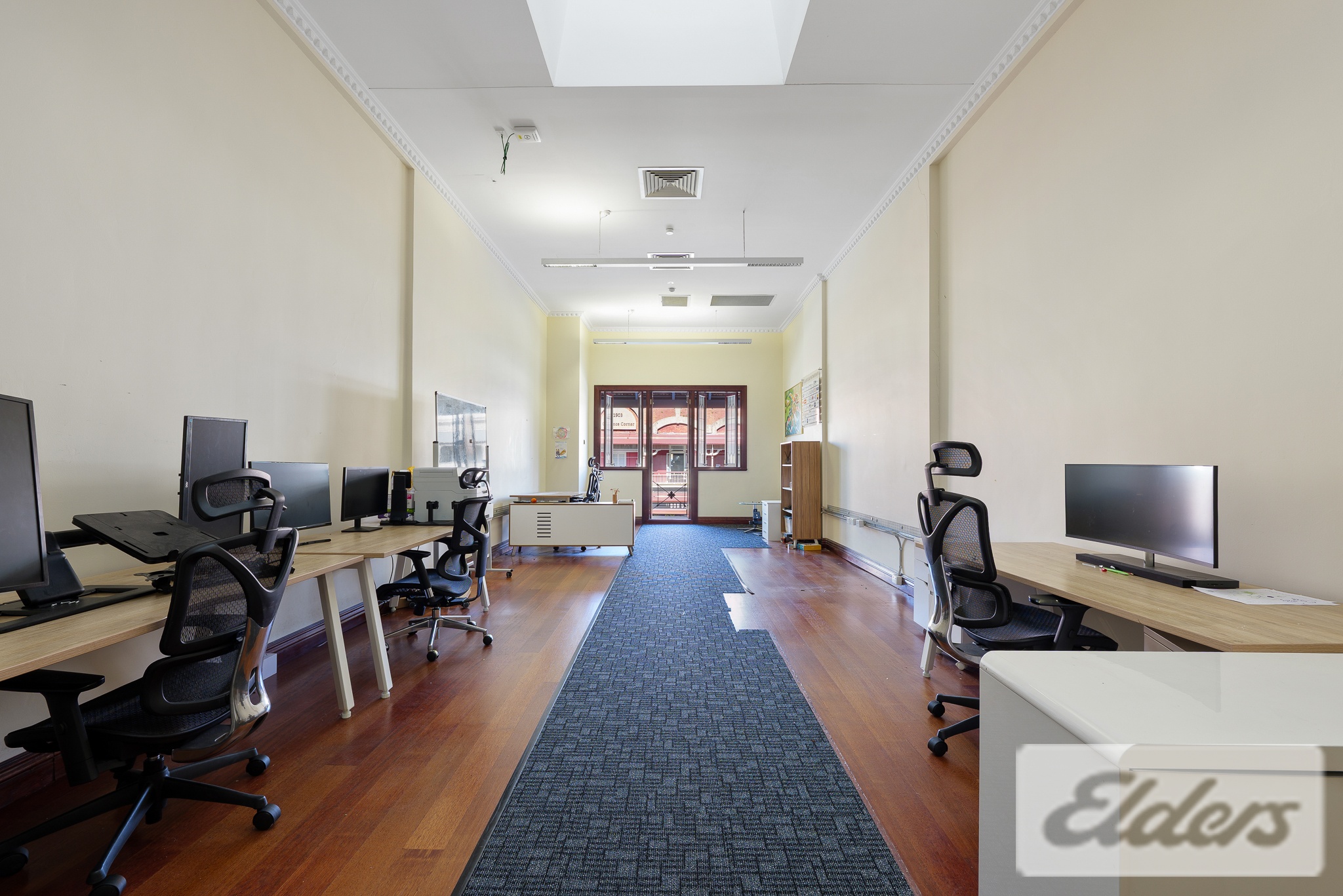 184251-WOOLLOONGABBA-2026-07-31-043729-2