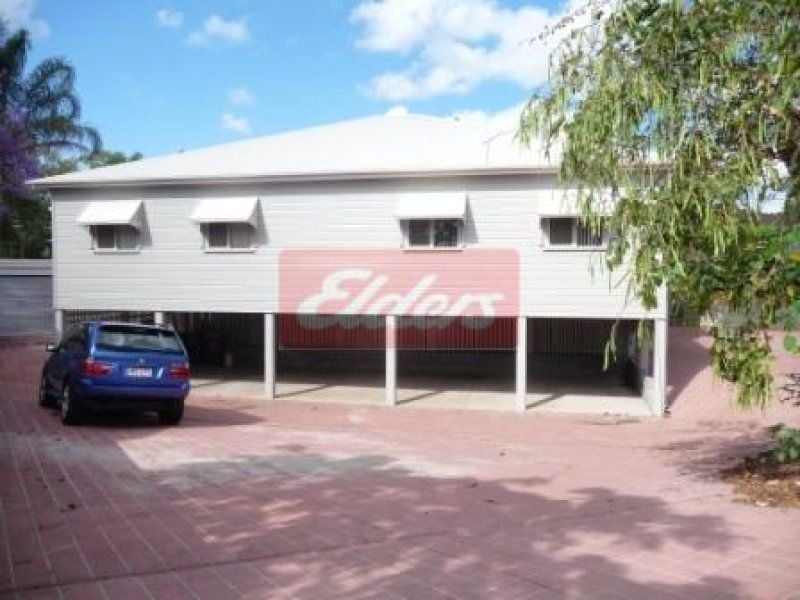 5623097-SOUTH-BRISBANE-2013-12-05-154448-1