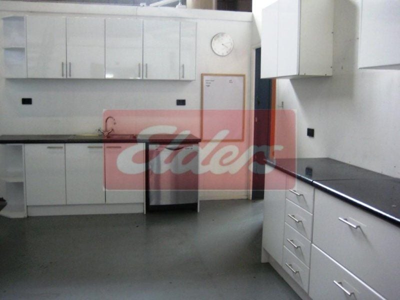 5628451-BOWEN-HILLS-2013-12-05-155249-2