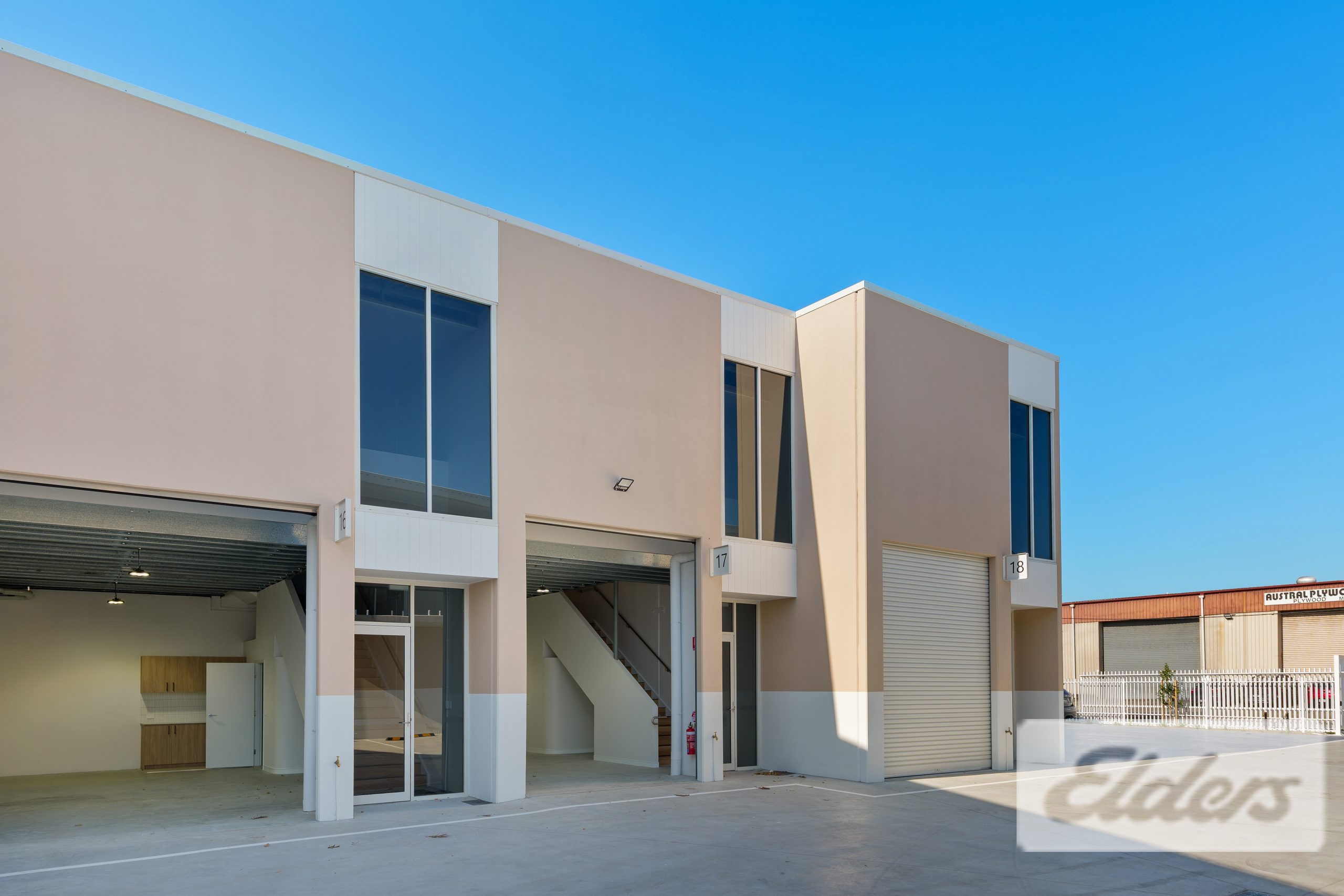 G895191-TENNYSON-2025-10-02-231711-15