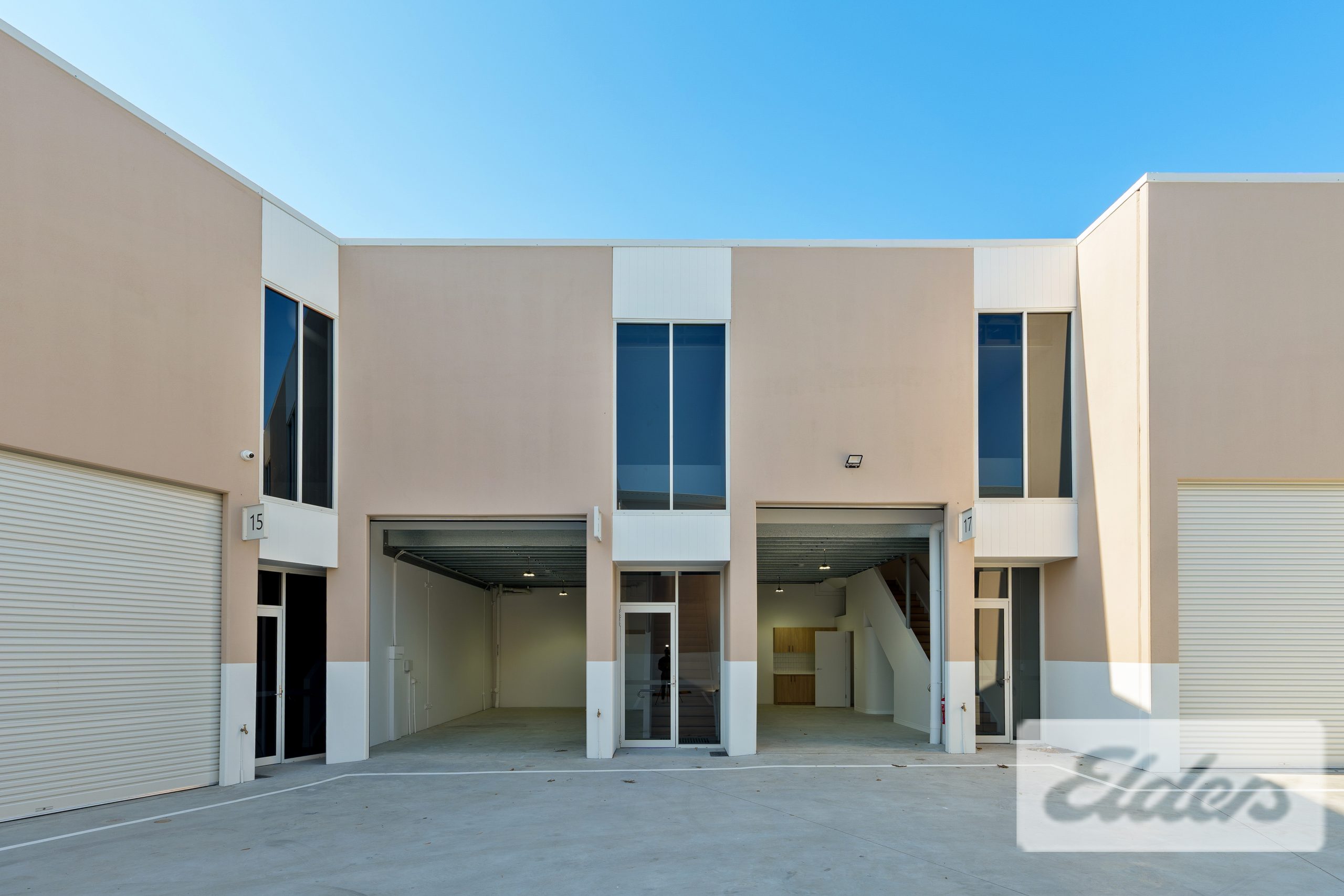 G895191-TENNYSON-2025-10-02-231711-6