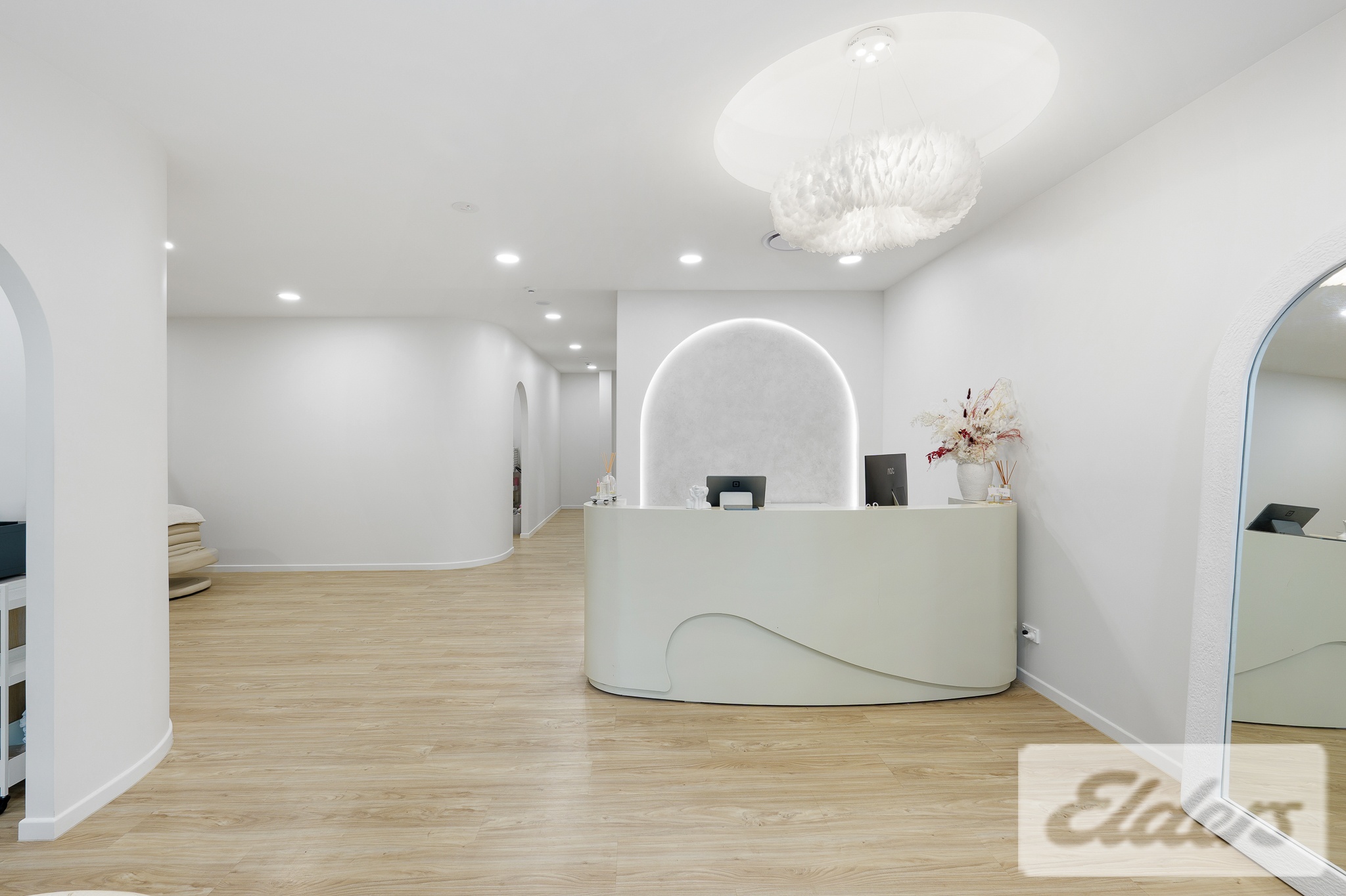 G902111-WEST-END-2026-02-27-043011-4