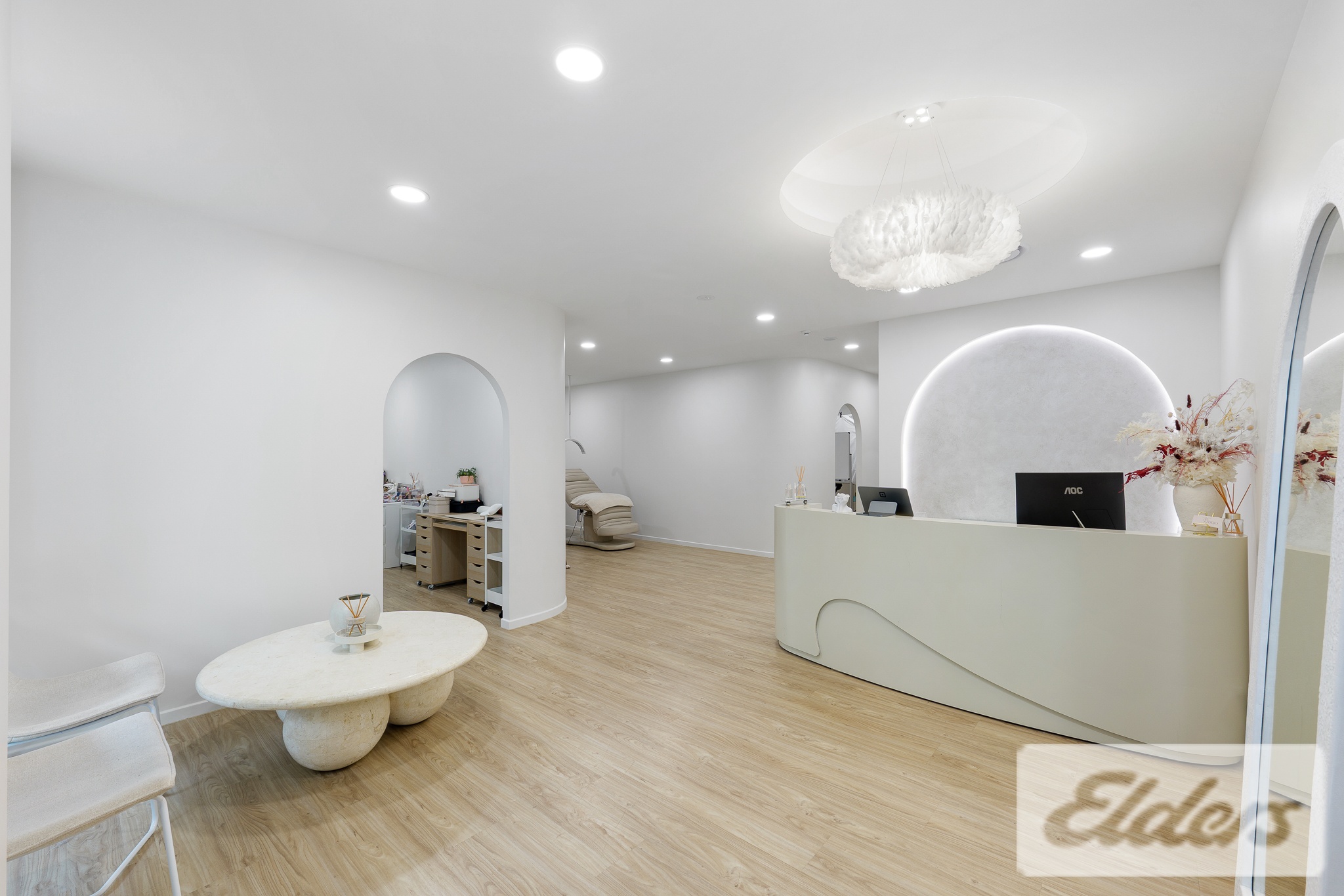 G902111-WEST-END-2026-02-27-043011-9